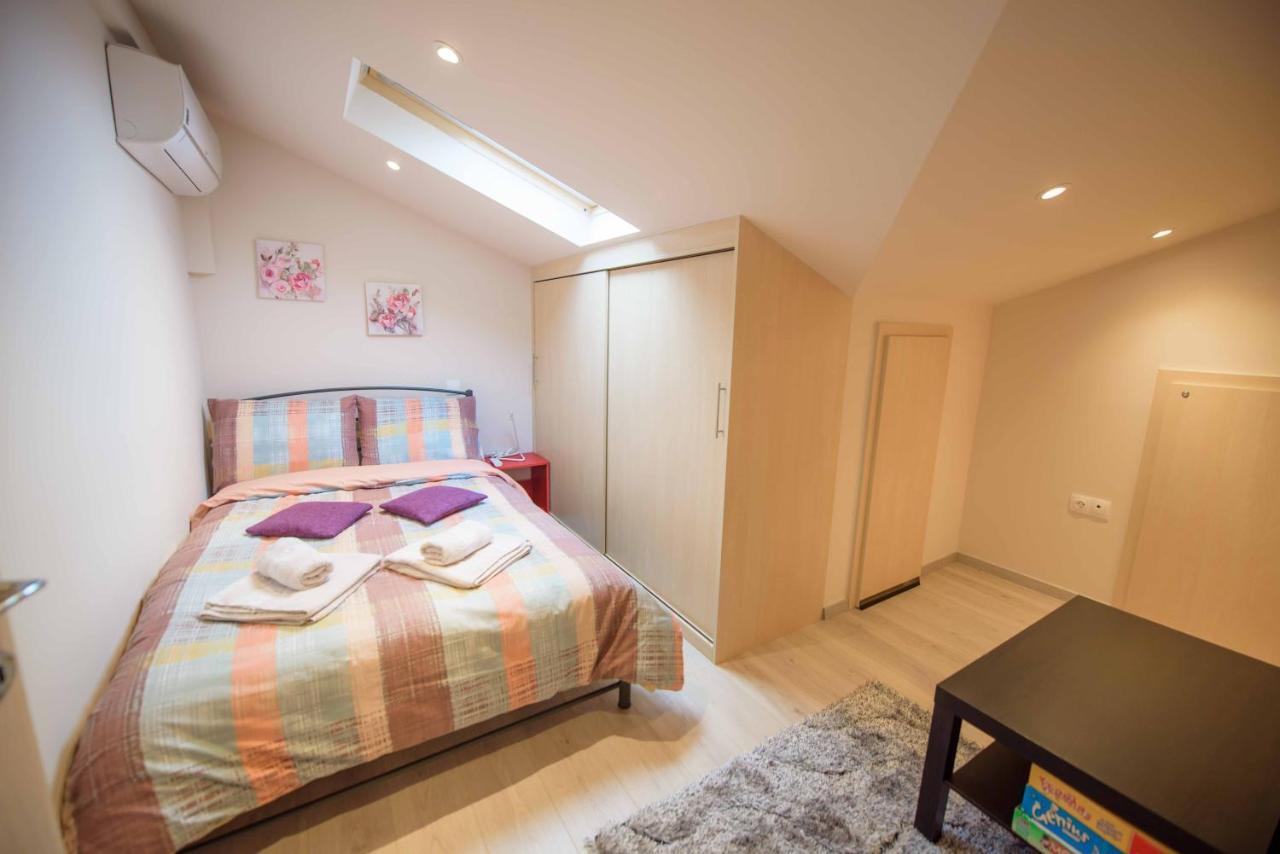 New Loft Polixeni Appartement Ioannina Buitenkant foto